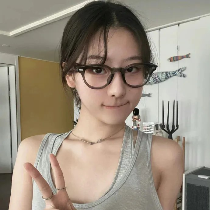 爬上山